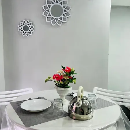 Home Smile Naples Room photo